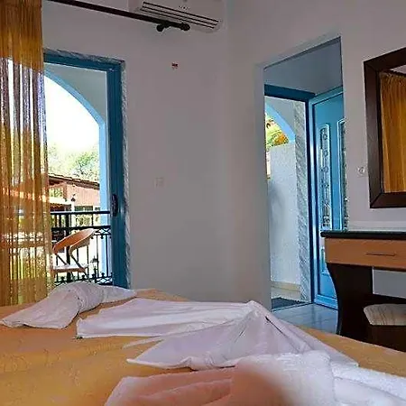 Elia Apartahotel Limenas (Thasos)