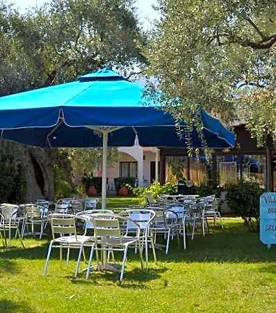 Apartahotel Elia 3*
