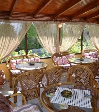 Elia Apartahotel