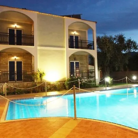 Elia Apartahotel